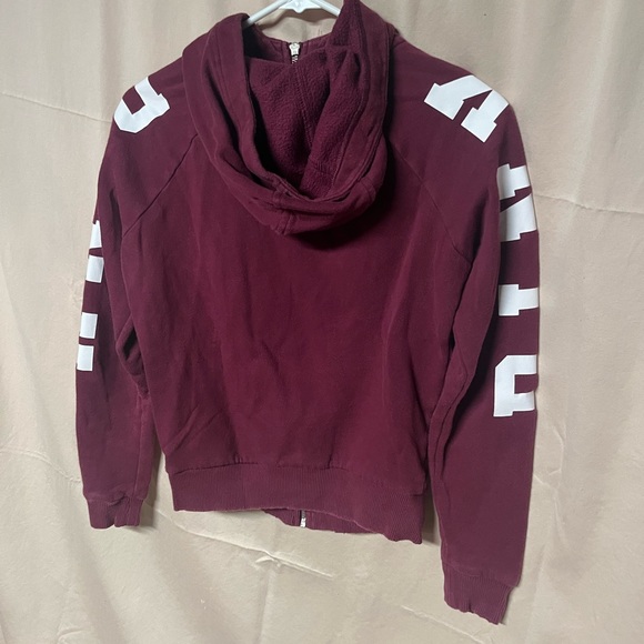 PINK maroon cropped zip up - Picture 2 of 3